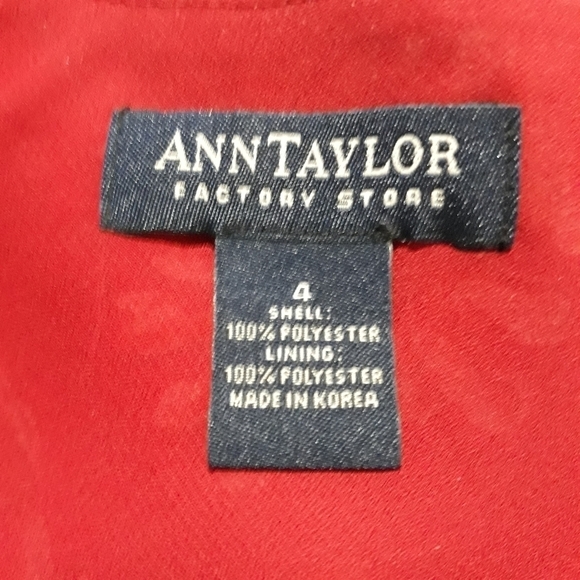 Ann Taylor Lining Red Floral Print Skirt Size 4 - Picture 8 of 9